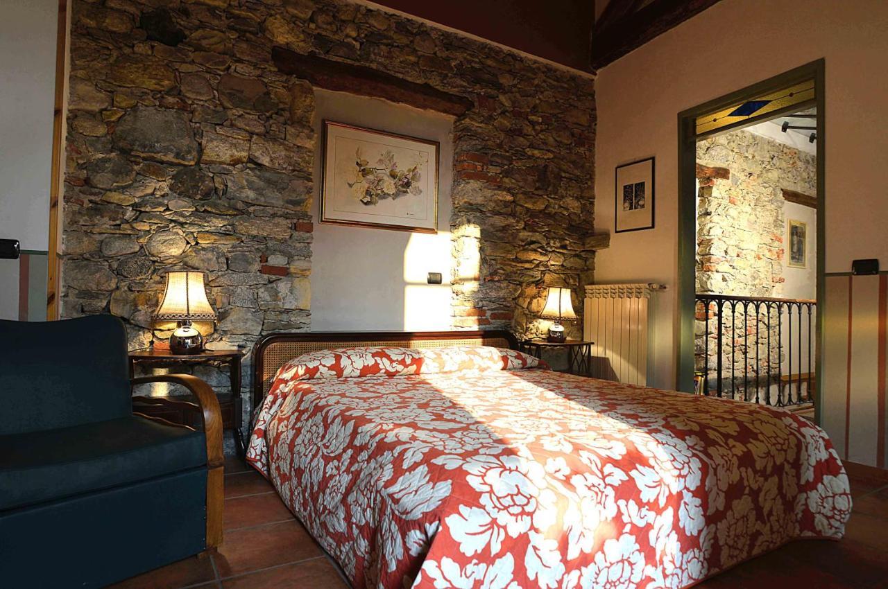 Il Cortile - Casa D'Artista Bed and Breakfast Casalzuigno Buitenkant foto